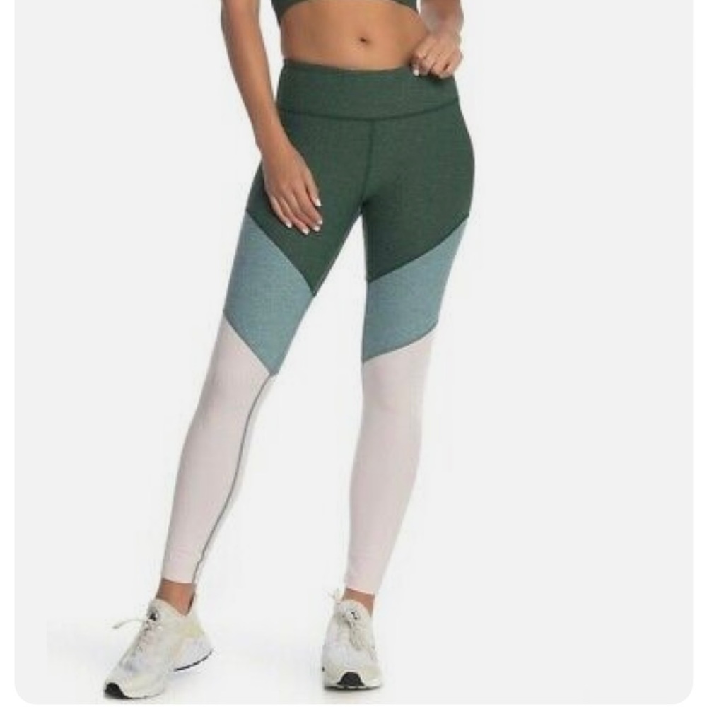 NWT 7/8 Springs Legging in Hunter/Slate/Ballet [Outdoor Voices]